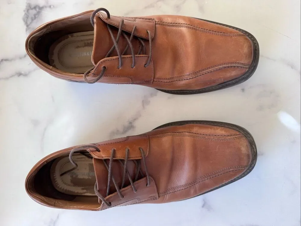 Johnston & Murphy men’s size 11 brown loafers dressy lace up shoes square rounde